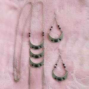 Necklace & Earring set